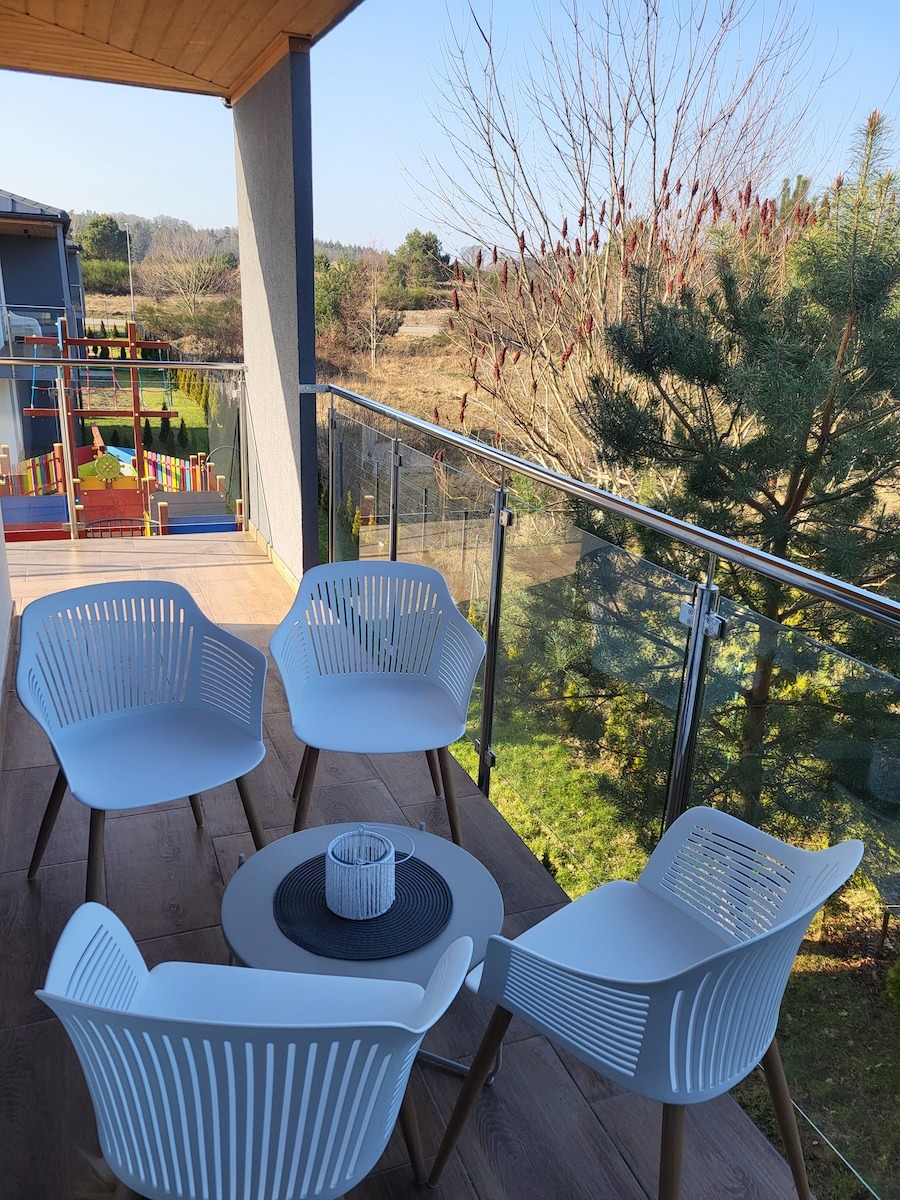 Apartament nr 9 z dużym balkonem